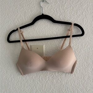 Seamless Nude Bra